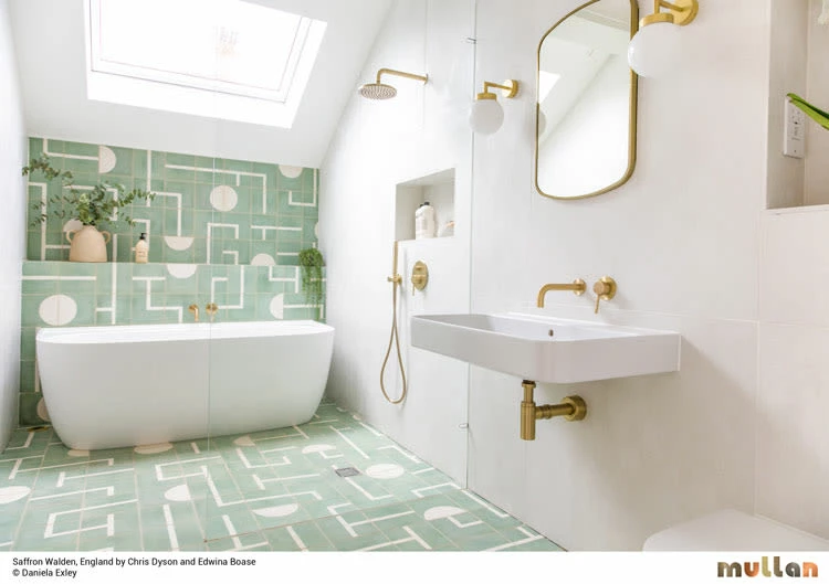 Jordan Small Globe Wall Light IP65 5 Jordan Small Globe Wall Light IP65 - Image 3