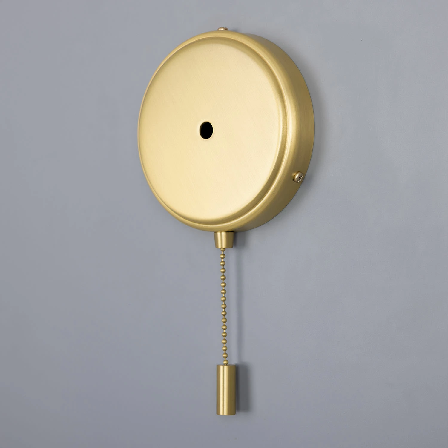 Pressed Brass Wall Bracket With Pull Switch 4.7" 7 Pressed Brass Wall Bracket With Pull Switch 4.7" - Image 5