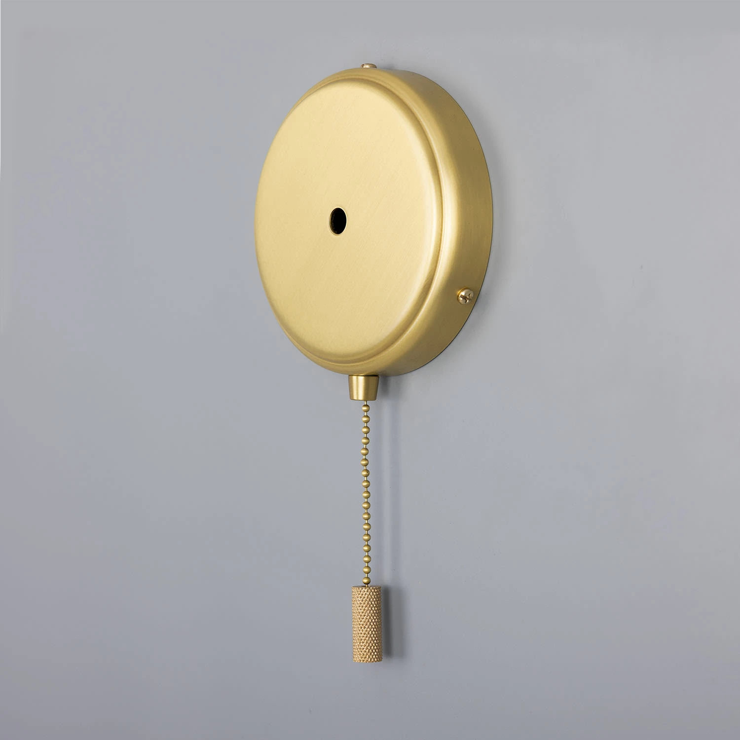 Pressed Brass Wall Bracket With Pull Switch 4.7" 4 Pressed Brass Wall Bracket With Pull Switch 4.7" - Image 2