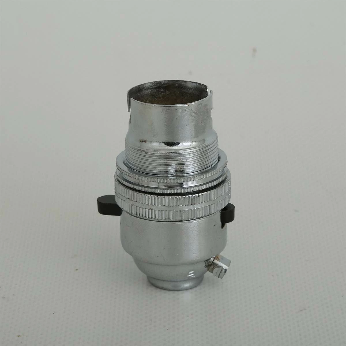 Vintage Metal Lamp Holder With Switch B22 4 Vintage Metal Lamp Holder With Switch B22 - Image 2